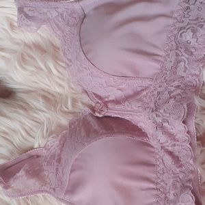 New Listing!! Brand New RHONDA SHEAR LEISURE BRA-S